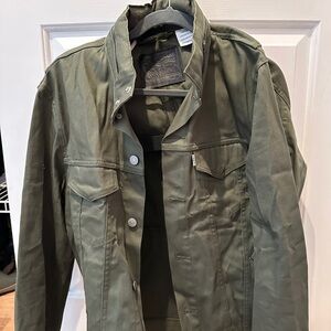 Levi’s men jacket bicycling reflectors and hood